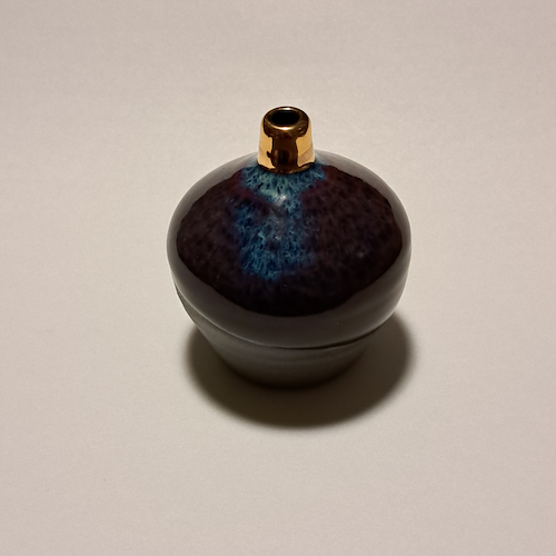 Click to view detail for JP-009 Pottery Handmade Miniature Vase Gold, Blue, Port, Gray $68