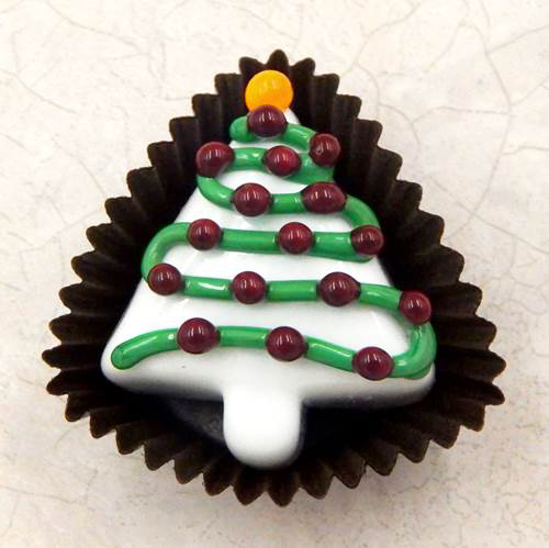 HG-068 Decorated Christmas Tree White Chocolate $47 at Hunter Wolff Gallery