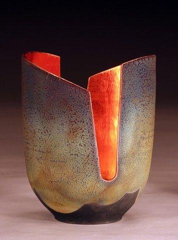 WB-1306 Glow Pot at Hunter Wolff Gallery