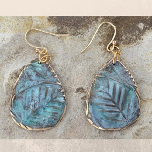 Click to view detail for EC-069 Earrings Leaf, Triangle Dangle $64