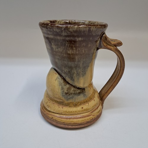 #260206 Mug Tan and Moss Green $22 at Hunter Wolff Gallery