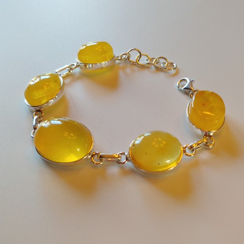 Click to view detail for HWG-112 Bracelet yellow, Alternating 5 Ovals with Links $110