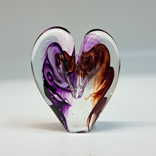 Click to view detail for DG-134 Blown Glass Heart Purple/Red $112