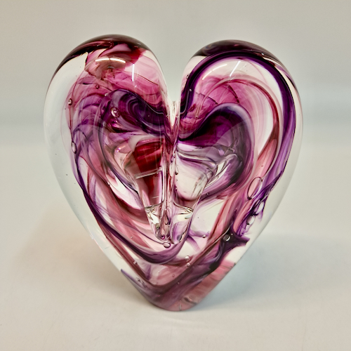 Click to view detail for DG-145 Blown Glass Heart Cherry Swirl $112