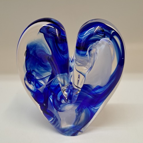Click to view detail for DG-182 Blown Glass Cobalt Blue & White $112