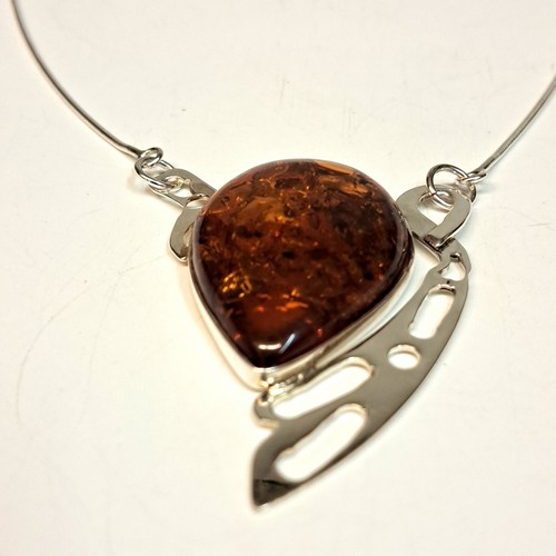 Click to view detail for HWG-2417 Pendant Teardrop Rum Amber $195