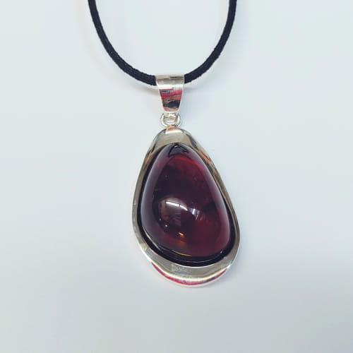 Click to view detail for HWG-031 Pendant, Teardrop Askew, Silver, Dark Amber $122