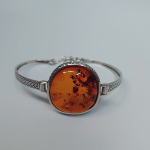 Click to view detail for HWG-048 Bangle, Large Round Amber, Textured Silver $125