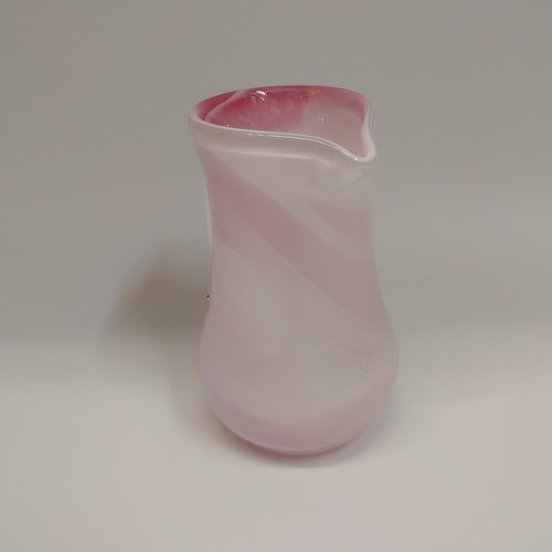 Click to view detail for DB-653 Mini Pitcher - Strawberry Cream 3.5x2 $33