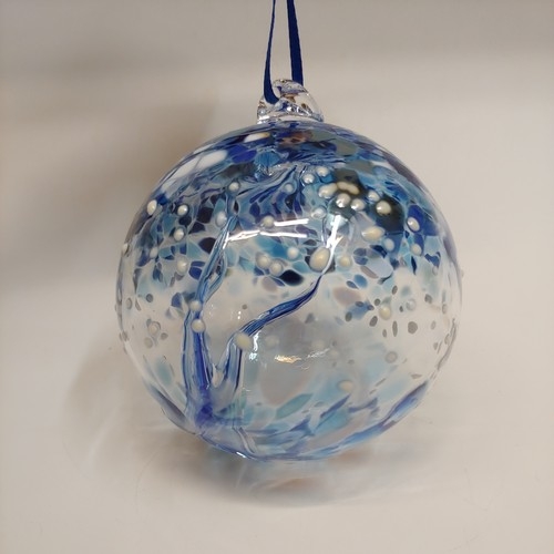 Click to view detail for DB-714 Ornament Snowstorm Blue/White Witchball $35  	