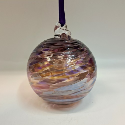 Click to view detail for DB-826 Ornament Purple Frit Twist 3x3 $35