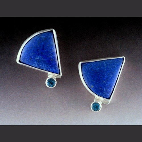 Click to view detail for MB-E414 Earrings Blue Lapis & Topaz $426