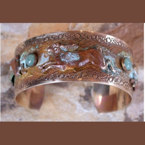 Click to view detail for EC-099 Cuff-Olive Patina Solid Brass Running Rabbit - Carnelian $188