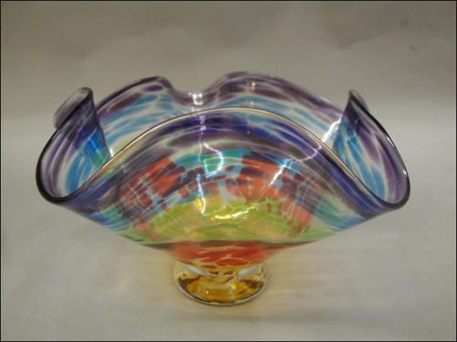 Click to view detail for DB-204 Small Bowl, Rainbow, Fluted Rim
