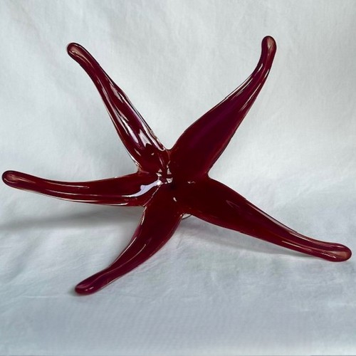 Click to view detail for DG-200 Sea Star Red Opaque $87