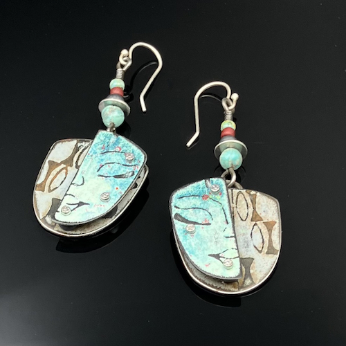 Click to view detail for TC-015 Earrings, Turquoise Zen Face $150