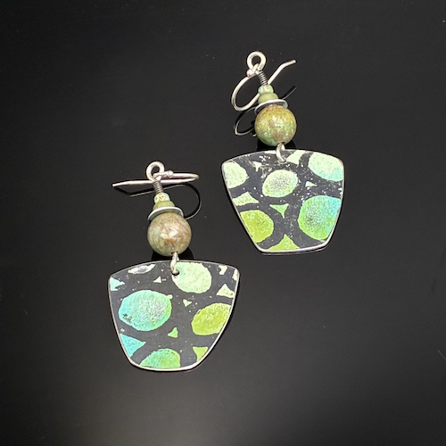 Click to view detail for TC-107 Earrings Mint Square $95