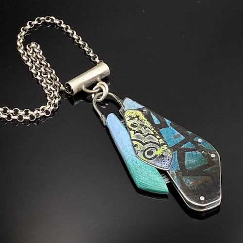 Click to view detail for TC-125 Necklace, French/Teal Triple Layered $245