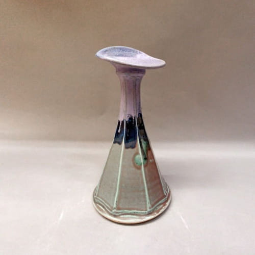 Click to view detail for Vase, Stylized 10 Bluish Purple